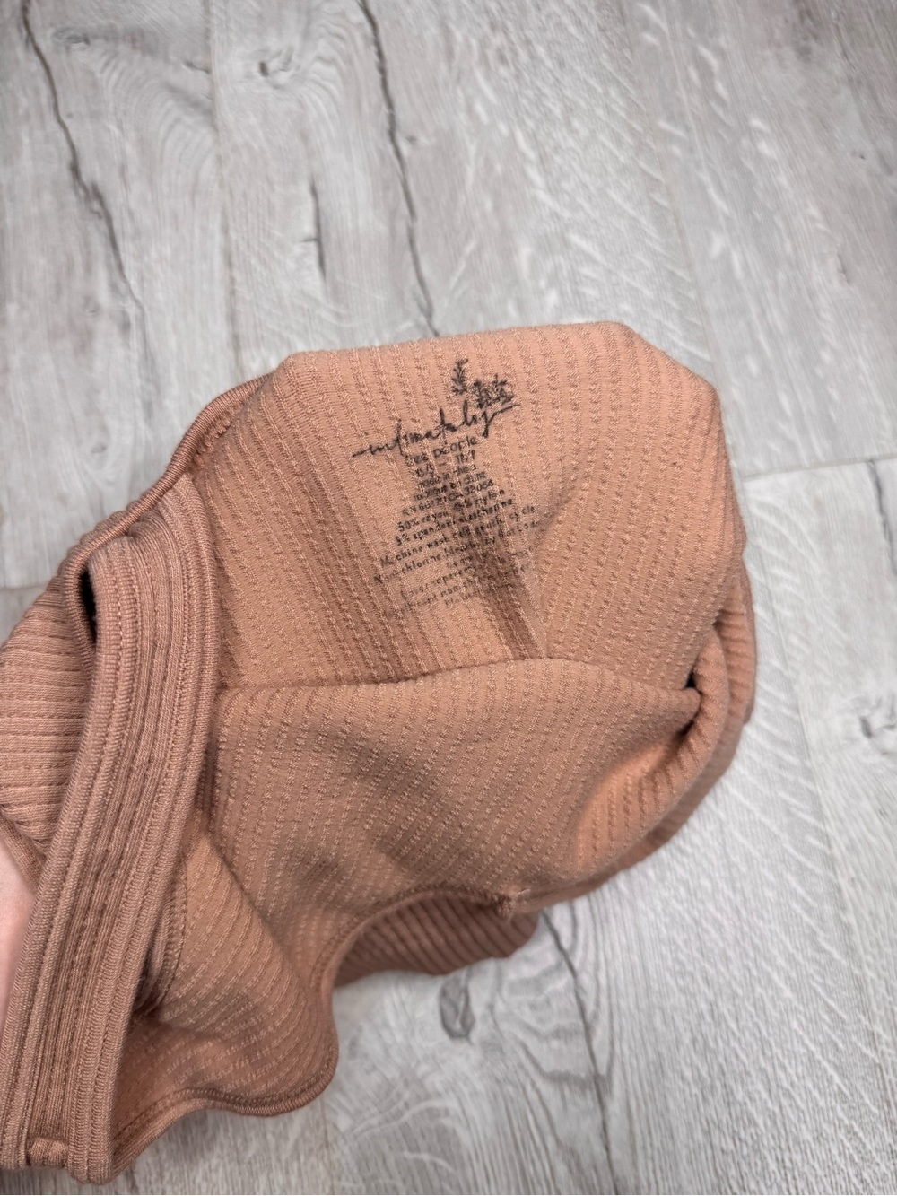 Free People Ribbed V-Neck Cropped Tank Top - Taupe - Picture 3 of 3
